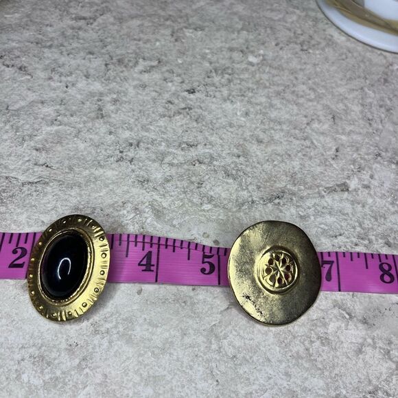 Fashion vintage clip on earring set of 2 - Picture 5 of 5